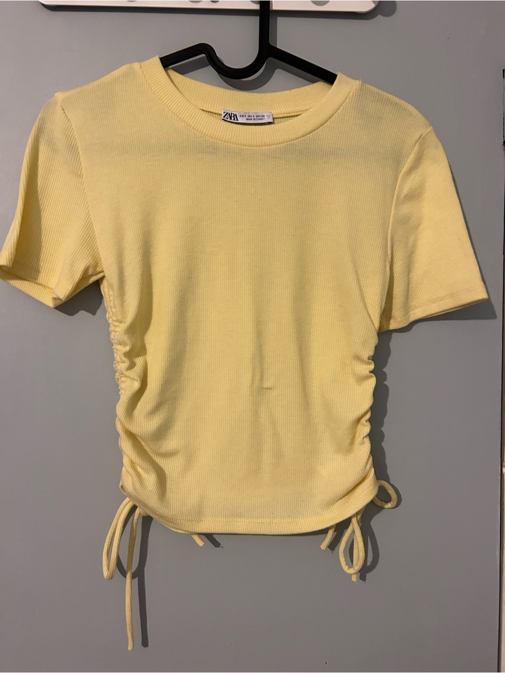 Zara Pale Yellow Ribbed Ruched Tee